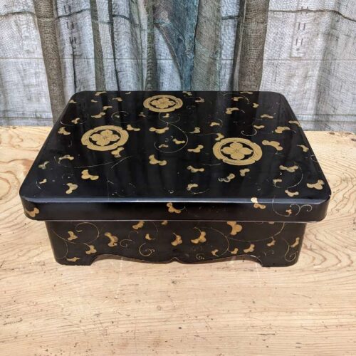 Antique Japanese Maki-e Lacquered Lidded Document